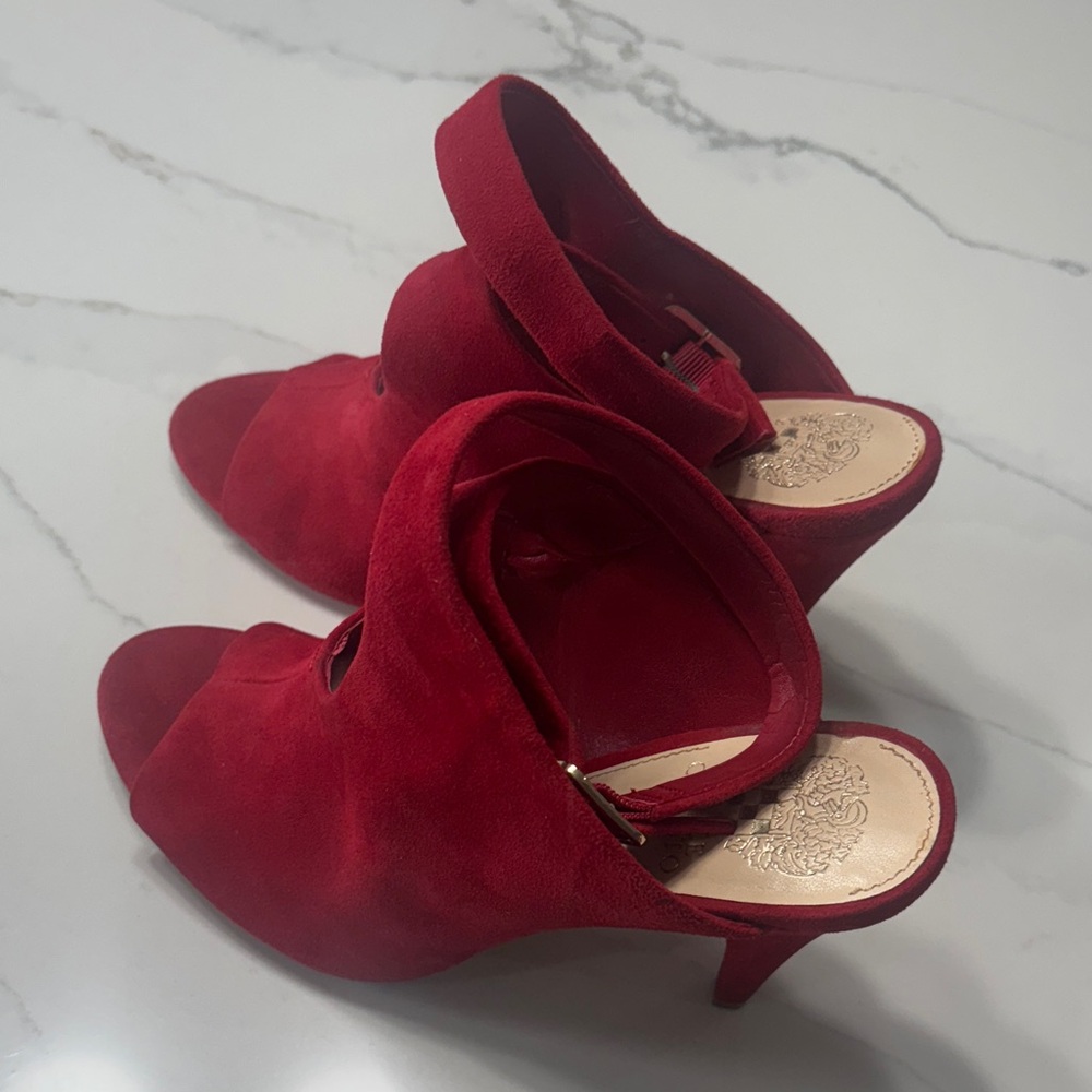 Elegant Red Suede Peep-Toe Heels - Picture 8 of 17